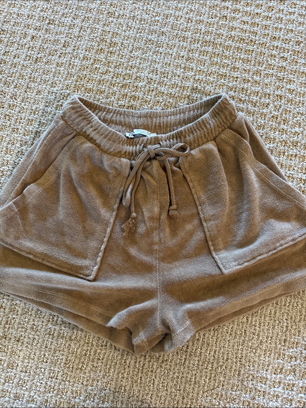 Women’s Zara terry cloth tan pull on shorts sz Small cute!